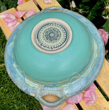 Load image into Gallery viewer, Handmade Hummingbird Center Piece Bowl