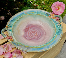 Load image into Gallery viewer, Handmade Hummingbird Center Piece Bowl