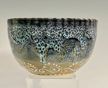 Load image into Gallery viewer, Handmade Pottery Oil Spot Bowl