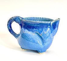 Load image into Gallery viewer, Handmade Pottery Gravy Boat