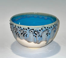 Load image into Gallery viewer, Blue Slip Trailed Bowl