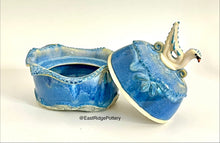Load image into Gallery viewer, Handmade Pottery Swan Keepsake Box