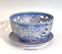 Load image into Gallery viewer, Handmade Pottery Berry Bowl