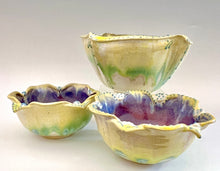 Load image into Gallery viewer, Handmade Pottery Soft Square Bowl