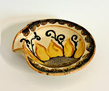 Load image into Gallery viewer, Handmade Pottery Sunflower Dpoonrest