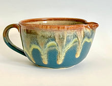 Load image into Gallery viewer, Handmade Pottery Batter Bowl