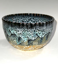 Load image into Gallery viewer, Handmade Pottery Oil Spot Bowl