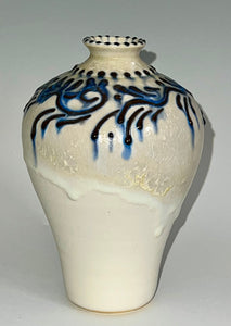 Handmade Satin White Crystalline Vase