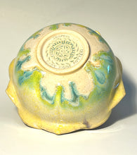 Load image into Gallery viewer, Handmade Pottery Flower Bowl