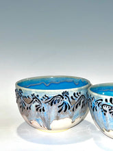 Load image into Gallery viewer, Blue Slip Trailed Bowl